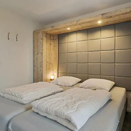 Mastlo 2x 10 Persons Large Garden, 1500 Meters To The Dunes And With 2 Jacuzzi's - Not For Companies 빌라 우도르프