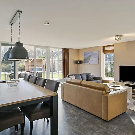 빌라 Mastlo 2x 10 Persons Large Garden, 1500 Meters To The Dunes And With 2 Jacuzzi's - Not For Companies 우도르프