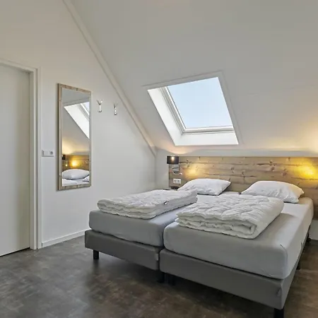 Mastlo 2x 10 Persons Large Garden, 1500 Meters To The Dunes And With 2 Jacuzzi's - Not For Companies *