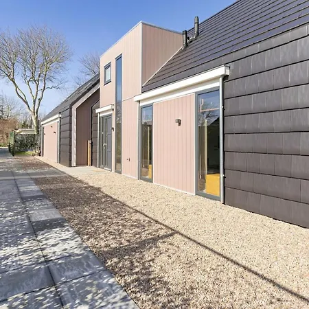 빌라 Mastlo 2x 10 Persons Large Garden, 1500 Meters To The Dunes And With 2 Jacuzzi's - Not For Companies