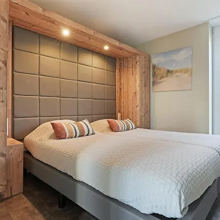 Mastlo 2x 10 Persons Large Garden, 1500 Meters To The Dunes And With 2 Jacuzzi's - Not For Companies *