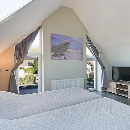 Mastlo 2x 10 Persons Large Garden, 1500 Meters To The Dunes And With 2 Jacuzzi's - Not For Companies