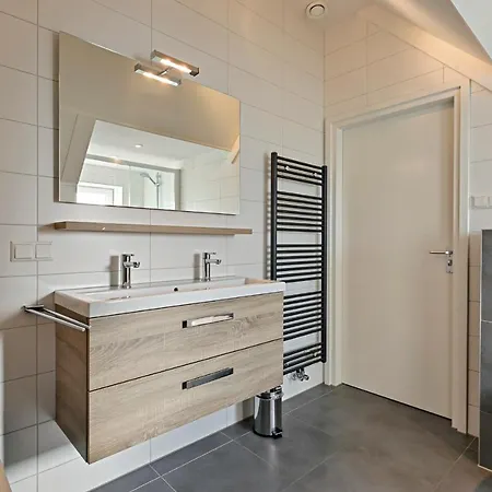 Mastlo 2x 10 Persons Large Garden, 1500 Meters To The Dunes And With 2 Jacuzzi's - Not For Companies 우도르프
