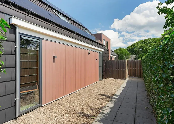 Mastlo 2x 10 Persons Large Garden, 1500 Meters To The Dunes And With 2 Jacuzzi's - Not For Companies Willa *