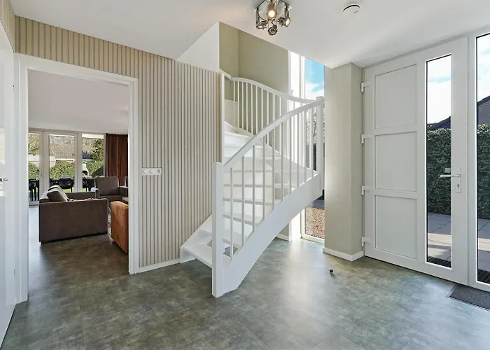 Mastlo 2x 10 Persons Large Garden, 1500 Meters To The Dunes And With 2 Jacuzzi's - Not For Companies Ouddorp