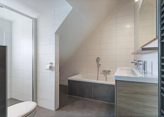 Mastlo 2x 10 Persons Large Garden, 1500 Meters To The Dunes And With 2 Jacuzzi's - Not For Companies