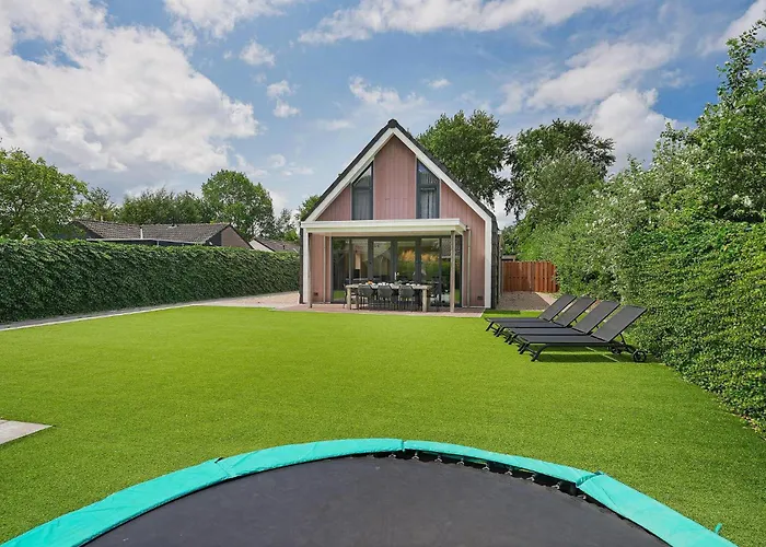 Vila Mastlo 2x 10 Persons Large Garden, 1500 Meters To The Dunes And With 2 Jacuzzi's - Not For Companies *