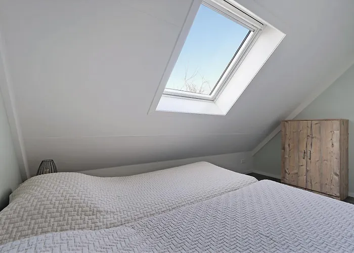 Mastlo 2x 10 Persons Large Garden, 1500 Meters To The Dunes And With 2 Jacuzzi's - Not For Companies