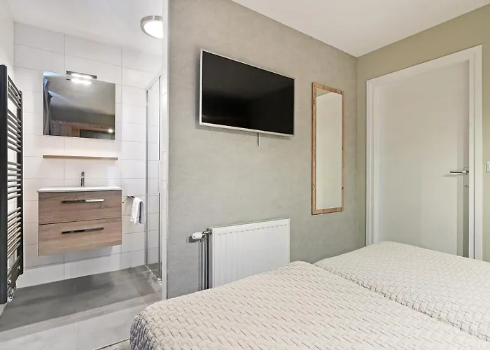 Mastlo 2x 10 Persons Large Garden, 1500 Meters To The Dunes And With 2 Jacuzzi's - Not For Companies * Ouddorp